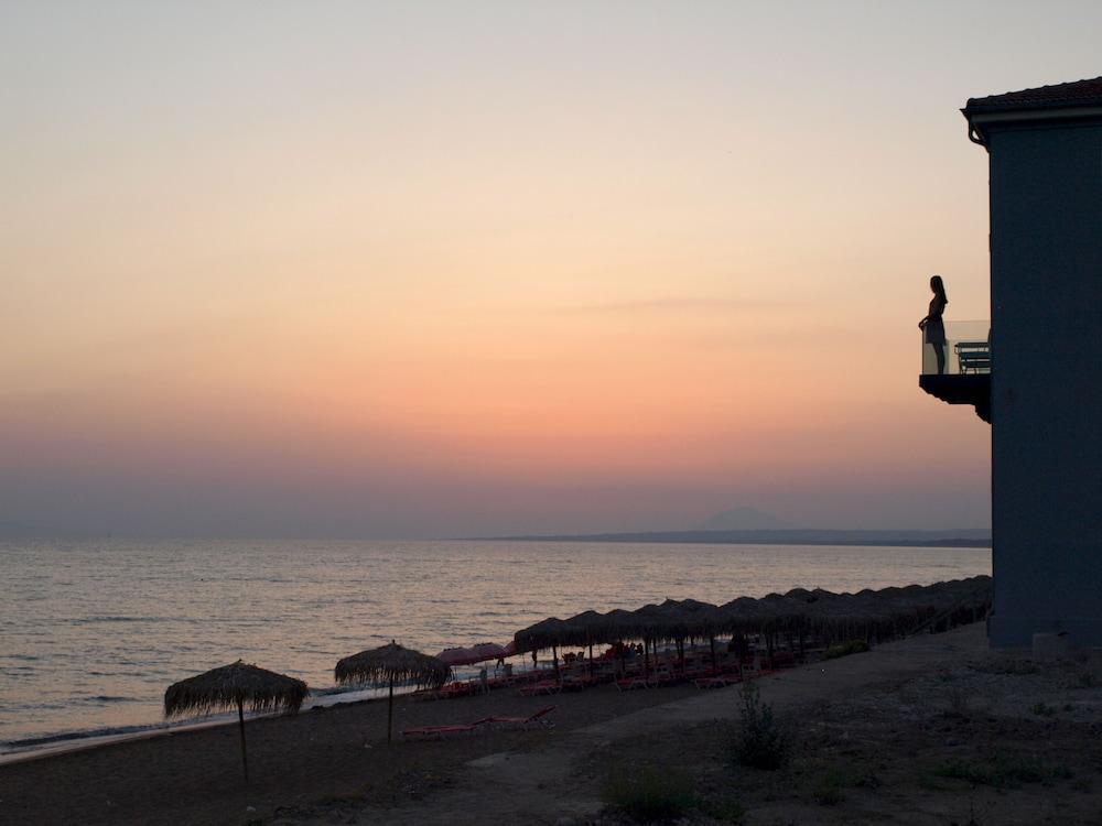 Dexamenes Seaside Hotel Kourouta Dış mekan fotoğraf